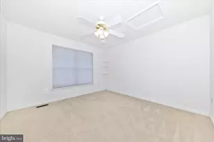 100 Sunlight Dr, Frederick, MD 21702 - Photo 16