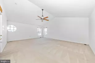 100 Sunlight Dr, Frederick, MD 21702 - Photo 12