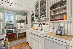 209 S Main St, Woodsboro, MD 21798 - Photo 34