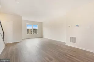 572 Union St, Frederick, MD 21701 - Photo 4