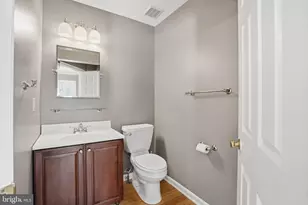 8026 Captains Ct, Frederick, MD 21701 - Photo 16