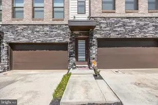 867 Amity St, Frederick, MD 21701 - Photo 4