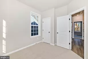 306 C Baughmans Ln, Frederick, MD 21702 - Photo 14