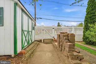 901 N Market St, Frederick, MD 21701 - Photo 36
