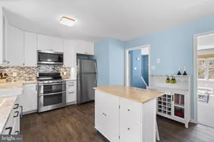 1011 Cheryls Ct, Frederick, MD 21703 - Photo 8