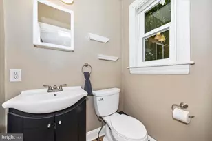 209 Monroe Ave, Frederick, MD 21701 - Photo 20