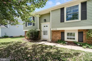 5696 Pebble Dr, Frederick, MD 21703 - Photo 4