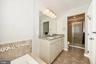 5812 Rochefort St, Ijamsville, MD 21754 - Photo 14