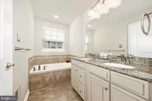 5812 Rochefort St, Ijamsville, MD 21754 - Photo 20