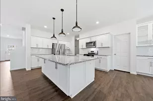 1815 Colt Ln, Frederick, MD 21702 - Photo 4