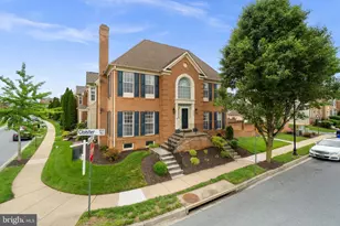 2553 Island Grove Blvd, Frederick, MD 21701 - Photo 2