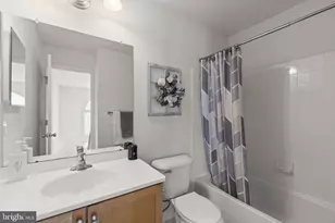 2553 Island Grove Blvd, Frederick, MD 21701 - Photo 14
