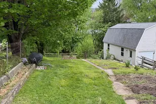208 Main St, Middletown, MD 21769 - Photo 34