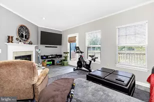 7083 Gresham Ct W, Frederick, MD 21703 - Photo 12
