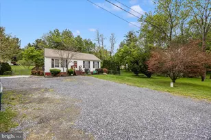 9549 Fingerboard Rd, Ijamsville, MD 21754 - Photo 4