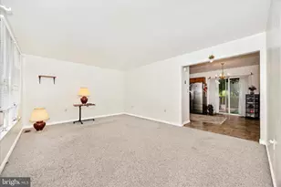 9549 Fingerboard Rd, Ijamsville, MD 21754 - Photo 10