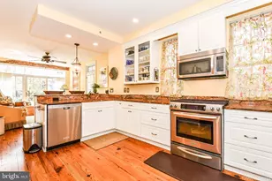 106 W 3rd Street W, Frederick, MD 21701 - Photo 8