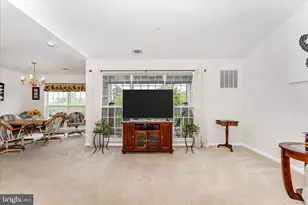 2513 Shelley Cir, Frederick, MD 21702 - Photo 8