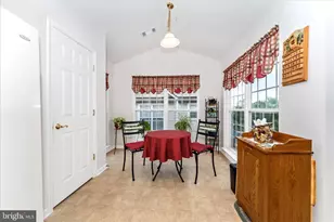 2513 Shelley Cir, Frederick, MD 21702 - Photo 16