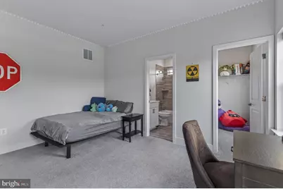1004 Village Green Way, Brunswick, MD 21716 - Photo 56