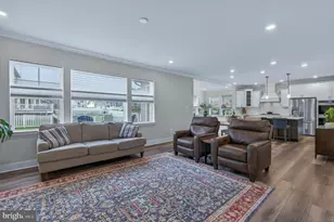 1004 Village Green Way, Brunswick, MD 21716 - Photo 10