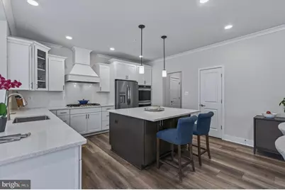 1004 Village Green Way, Brunswick, MD 21716 - Photo 14