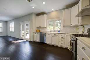 6905 Wimbledon Ct, New Market, MD 21774 - Photo 10