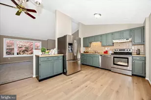 233 Diamond Dr, Walkersville, MD 21793 - Photo 8