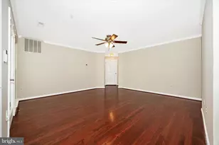 2509 Shelley Cir, Frederick, MD 21702 - Photo 6