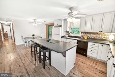 5601 Woodville Road, Mount Airy, MD 21771 - Photo 10