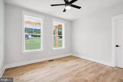 17542 Mountain Top Road, Cascade, MD 21719 - Photo 12
