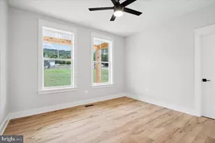 17542 Mountain Top Rd, Cascade, MD 21719 - Photo 12