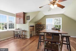 11206 Yardley Pl, Ijamsville, MD 21754 - Photo 22