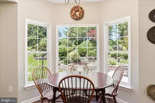 11206 Yardley Pl, Ijamsville, MD 21754 - Photo 16