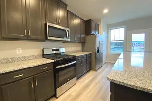 1659 Magundy St, Frederick, MD 21701 - Photo 4
