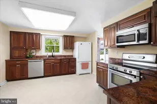 1323 Butterfly Ln, Frederick, MD 21703 - Photo 12