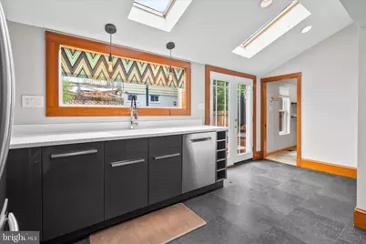218 N Delaware Avenue, Brunswick, MD 21716 - Photo 20