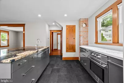 218 N Delaware Avenue, Brunswick, MD 21716 - Photo 22