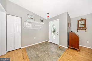 5910 Lawrence Ct, Adamstown, MD 21710 - Photo 2