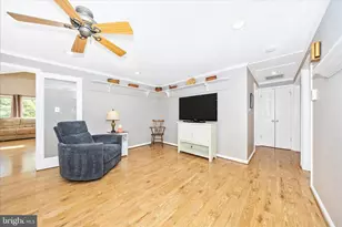5910 Lawrence Ct, Adamstown, MD 21710 - Photo 8
