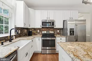 9004 Harris St, Frederick, MD 21704 - Photo 12