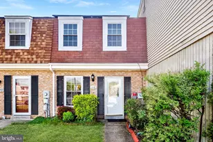 1112 Providence Ct, Frederick, MD 21703 - Photo 2