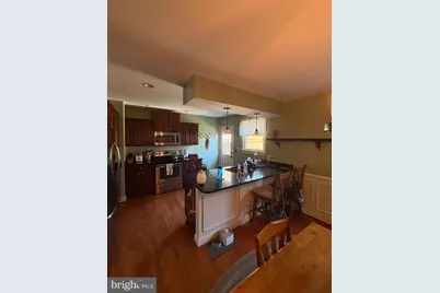 225 5th Street E, Frederick, MD 21701 - Photo 2