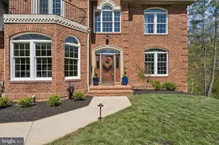 9804 Pebble Beach Ct, Ijamsville, MD 21754 - Photo 6