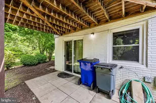 1667 Colonial Way, Frederick, MD 21702 - Photo 32