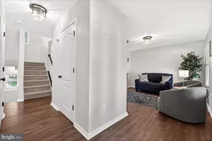 98 Pleasonton Ct, Frederick, MD 21702 - Photo 8
