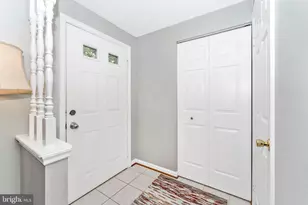 6612 Spokeshave Ct, Frederick, MD 21703 - Photo 2