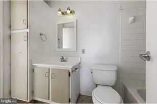 1403 Key Pkwy, Frederick, MD 21702 - Photo 12