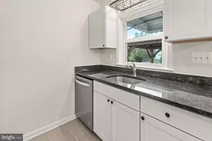 607 Grant Pl, Frederick, MD 21702 - Photo 16
