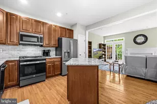 5803 Whiterose Way, New Market, MD 21774 - Photo 8